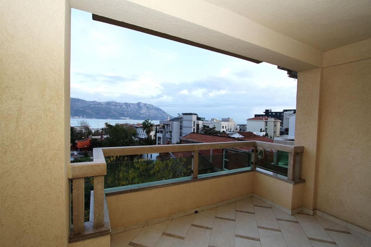 Luxury Apartment Big Blue Budva Eksteriør billede
