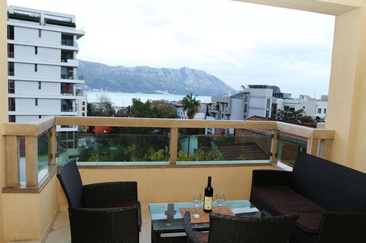 Luxury Apartment Big Blue Budva Eksteriør billede