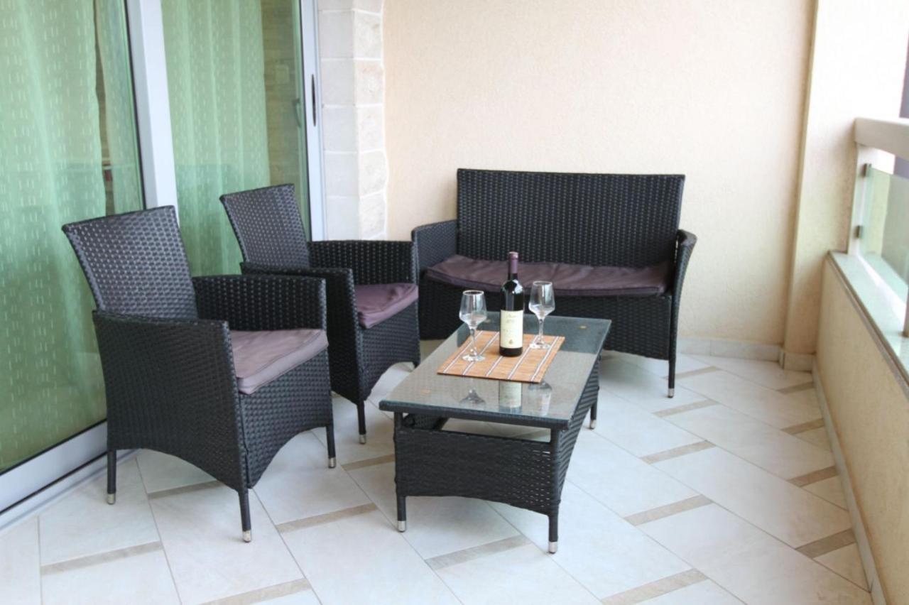 Luxury Apartment Big Blue Budva Eksteriør billede